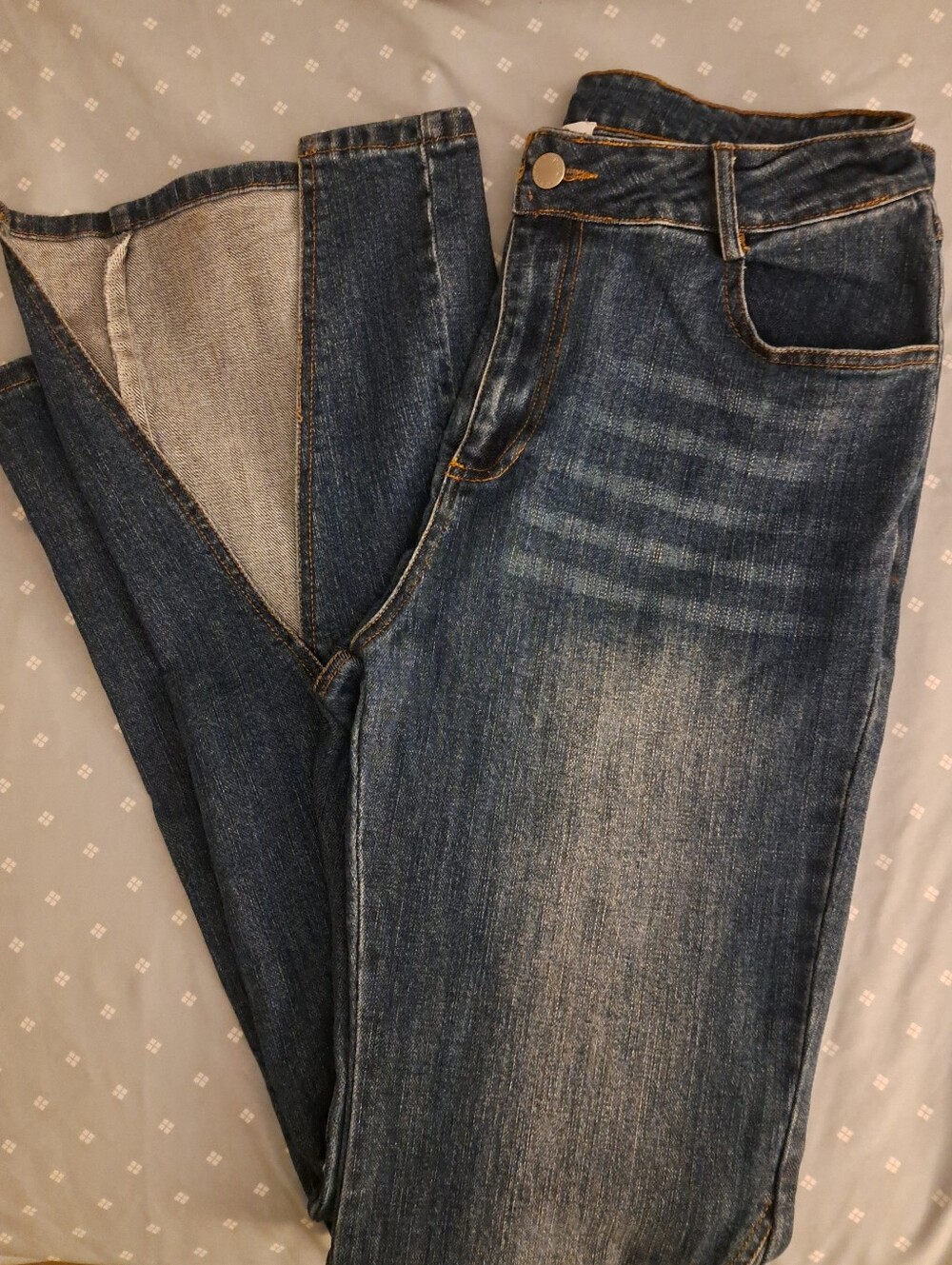 EMORY PARK front leg opening JEANS size medium 30" WAIST medium wash